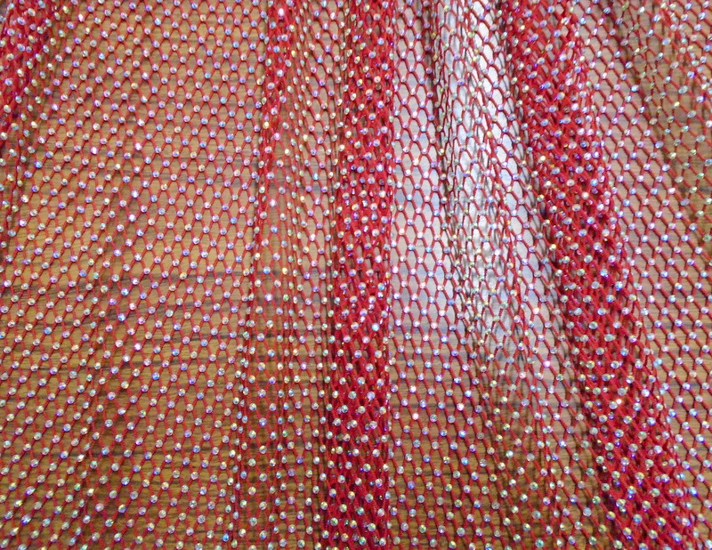 3.Red Sparkle Stone